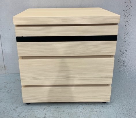 台北二手家具買賣 推薦 泰山宏品中古傢俱館 IS91901*全新床頭矮櫃 收納櫃 櫥櫃*臥室傢俱 床組 化妝桌椅 床墊