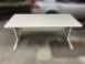 台北二手家具 泰山宏品二手家具館*CE72509*白面辦公桌 主管桌 洽談桌 辦公桌 泡茶 桌椅*台北桃園新竹苗栗彰化