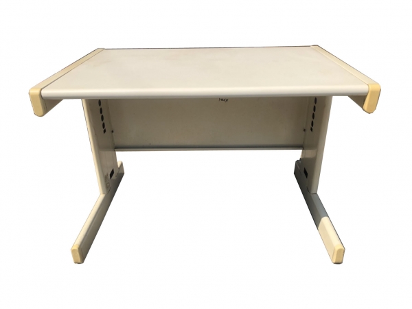 台北二手家具 泰山宏品二手家具館*C32601*100公分白面辦公桌 主管桌 洽談桌 辦公桌 *台北桃園新竹苗栗彰化