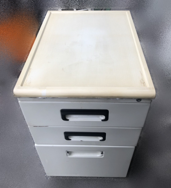 【台北二手家具】泰山宏品全新中古家具家電賣場*C51009*活動櫃* 文件櫃 資料櫃 理想櫃 全新二手辦公鐵櫃買賣