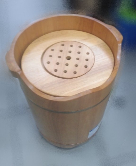樂居二手傢俱 X50912BJJH 恆溫泡腳桶 洗腳桶 中古家具 套房家具 【全新中古傢俱賣場】台北桃園新竹苗栗彰化南投
