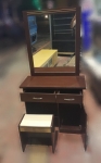 樂居二手家具 全新中古傢俱家電賣場 B626CJJ 胡桃色化妝桌含椅*化妝台 梳妝桌 鏡台 臥室家具拍賣床頭床墊床底衣櫃