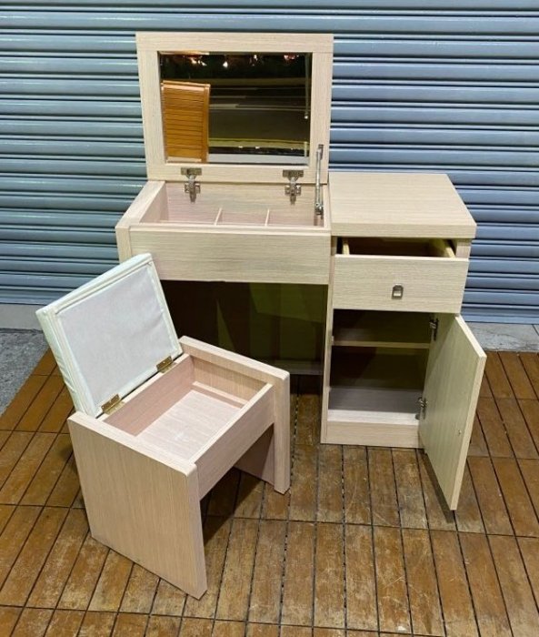 【樂居二手家具館】全新中古傢俱家電 B0221HJJ 白橡化妝台 中古鏡台 化妝桌 梳妝台 中古臥室家具 台北新竹台中