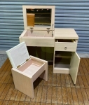【樂居二手家具館】全新中古傢俱家電 B0221HJJ 白橡化妝台 中古鏡台 化妝桌 梳妝台 中古臥室家具 台北新竹台中