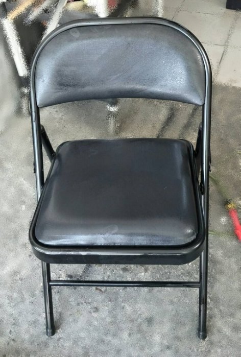 樂居二手家具 C930DJ 黑皮折合椅 餐椅 洽談椅 辦公椅 書桌椅 摺疊椅 會議椅 2手桌椅【全新中古傢俱家電】