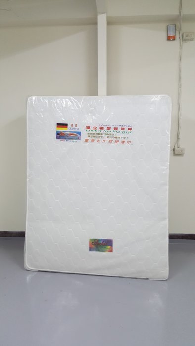 二手家具樂居 全新中古傢俱買賣 GT1104BJE*全新獨立筒雙人床墊 台灣製造 保固一年*非黑心2手床墊 可訂製尺寸