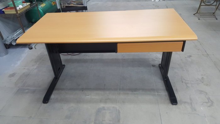 二手家具樂居 台中全新中古傢俱買賣 EA1109BJA*全新CD黑腳辦公桌 抽屜oa電腦桌 會議桌*2手業務桌 洽談桌椅