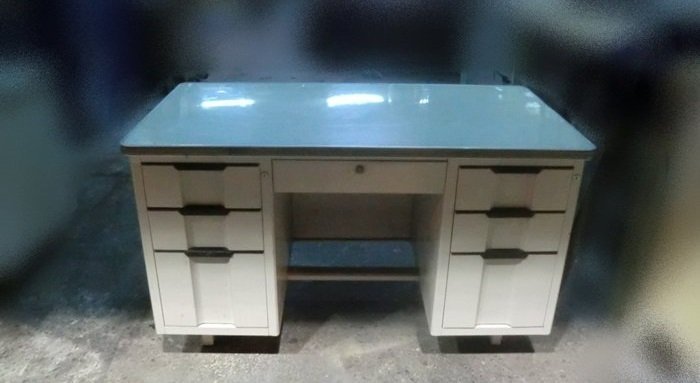樂居二手家具＊C1011 四尺七抽辦公桌＊ 辦公鐵桌 書桌 電腦桌 工作桌 寫字桌 二手七抽辦公桌