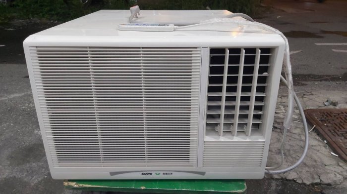 樂居二手家具(北) 便宜2手傢俱拍賣AC10301三洋窗型3頓220V**中古電器 二手傢俱歡迎您前來選購