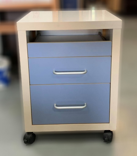 二手家具推薦【宏品二手家具館】B011506*三抽活動床邊櫃* 床底 收納架 床墊 2手家具拍賣 沙發 茶几 電視櫃